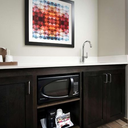 Hampton Inn & Suites San Antonio Lackland Afb Seaworld Екстер'єр фото